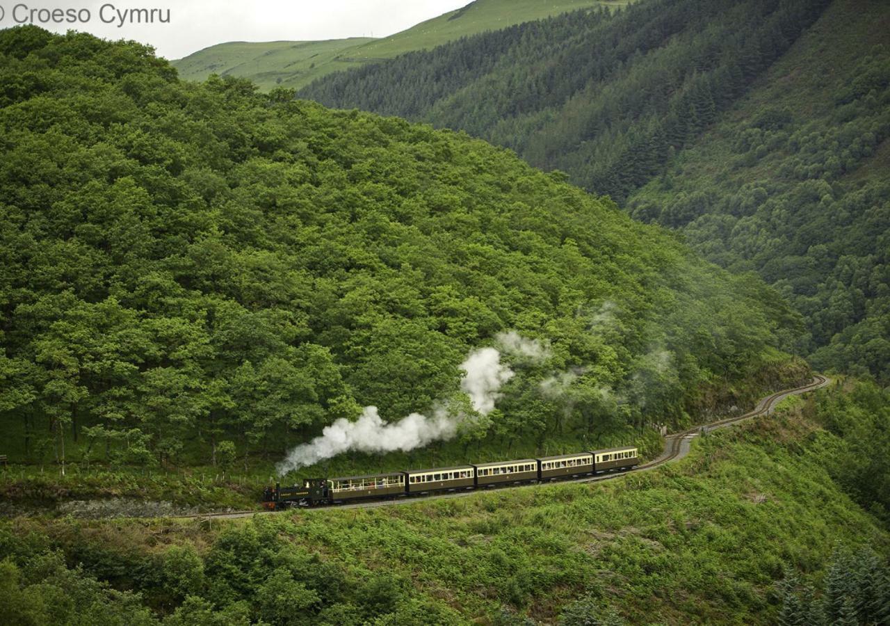 Vila Corlan Aber Rhyd-y-felin Exteriér fotografie